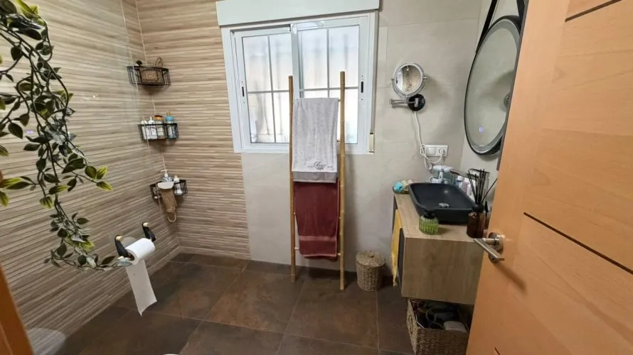 Apartment de 4 chambres à Catral, Espagne No. 2774