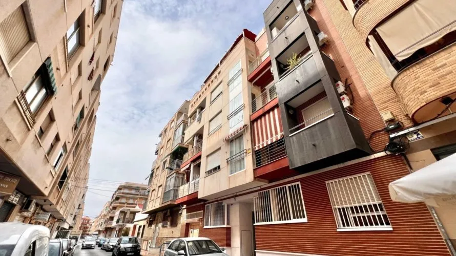 Apartment de 2 chambres à Torrevieja, Espagne No. 2742 № 28