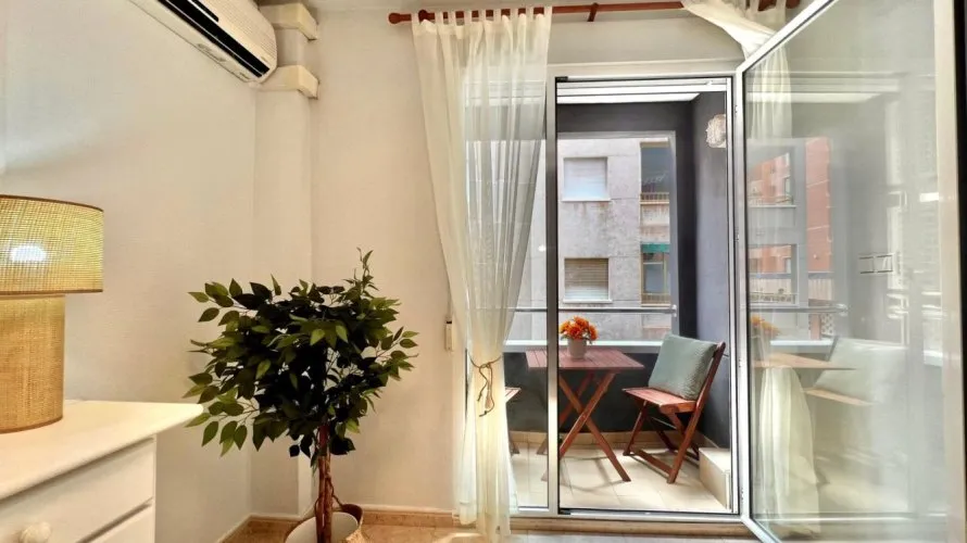 Apartment de 2 chambres à Torrevieja, Espagne No. 2742 № 15
