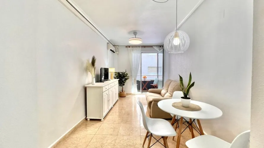 Apartment de 2 chambres à Torrevieja, Espagne No. 2742 № 19