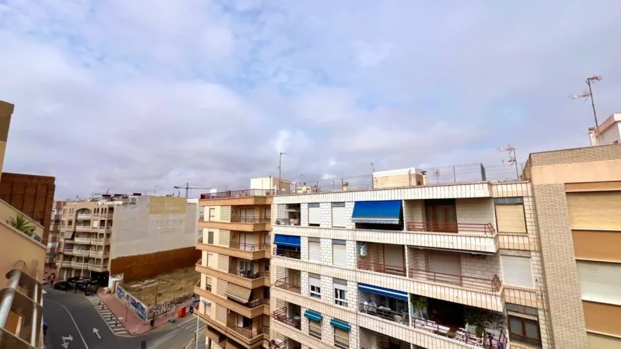 Penthouse de 2 chambres à Torrevieja, Espagne No. 2743 № 2