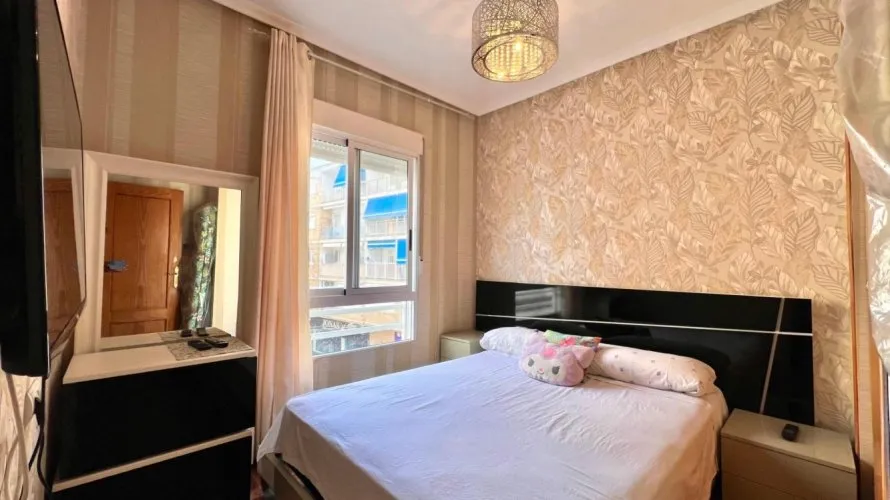 Apartment de 1 chambre à Torrevieja, Espagne No. 2706 № 1