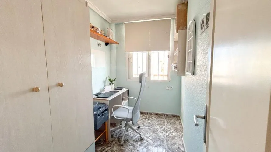 Penthouse de 1 chambre à Torrevieja, Espagne No. 2749 № 3