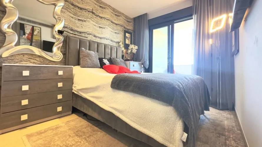 Penthouse de 134m² à Alicante, Espagne No. 2802 № 2