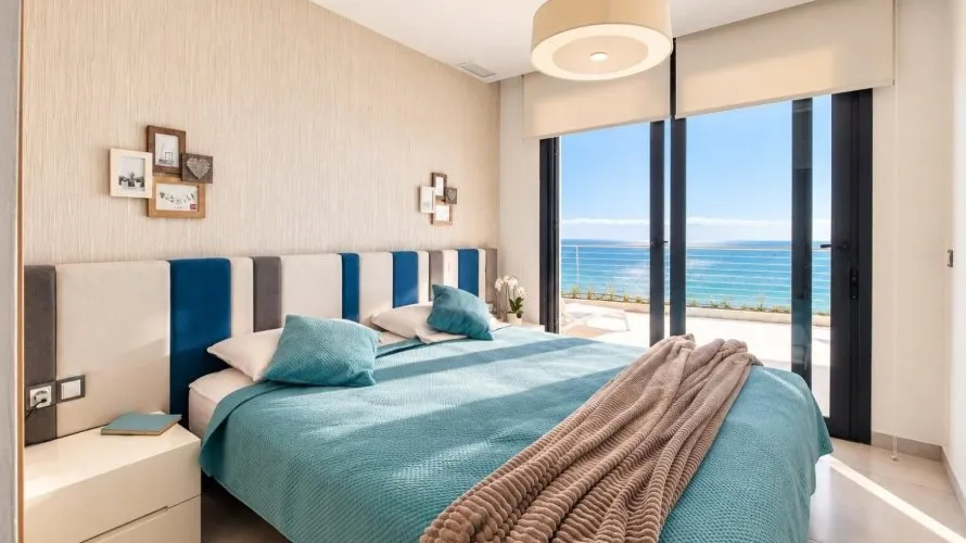 Apartment de 153m² à Los Arenales Del Sol, Espagne No. 2811 № 11