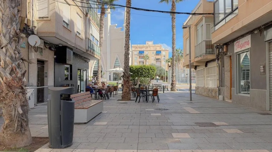 Apartment de 1 chambre à Torrevieja, Espagne No. 2830