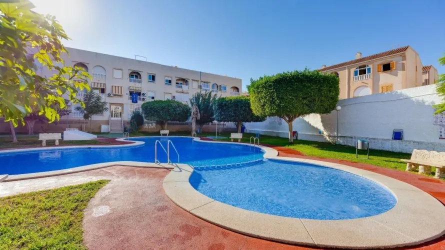 Penthouse de 61m² à Torrevieja, Espagne No. 2714 № 4