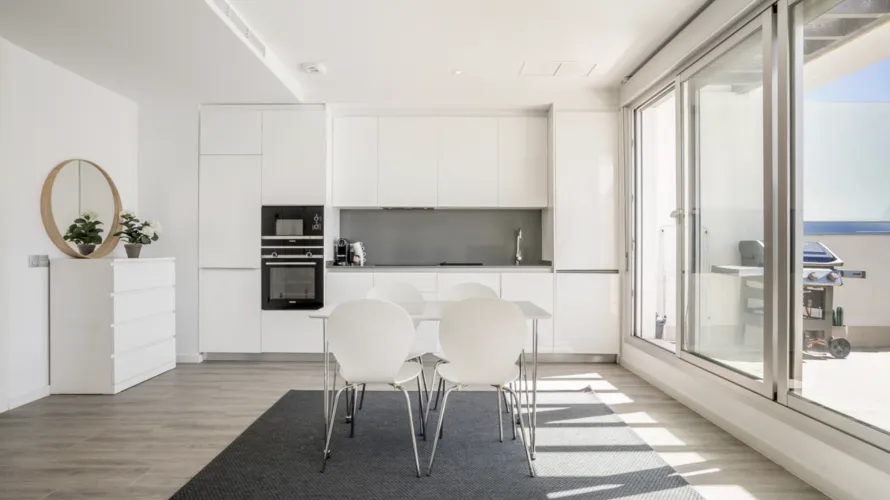 Дуплекс с 2 спальнями в  Эстепона, Испания №528