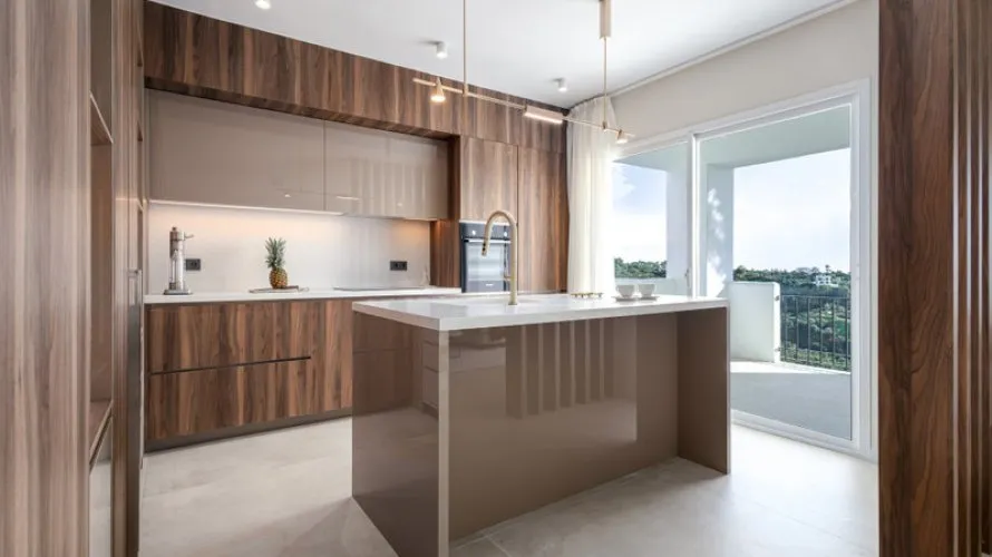 Квартира с 3 спальнями в  Бенахавис, Испания №566 № 1