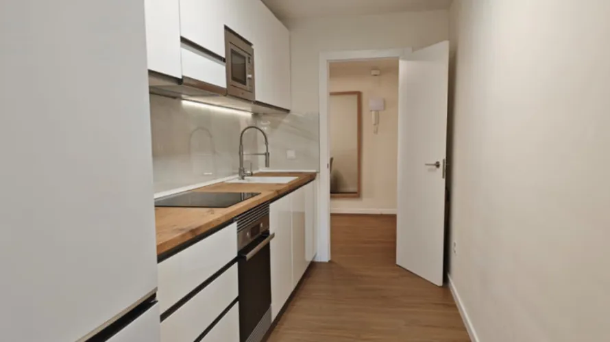 Квартира с 3 спальнями в  Кортес (Сан-Педро-Де-Алькантара), Испания №802 № 7