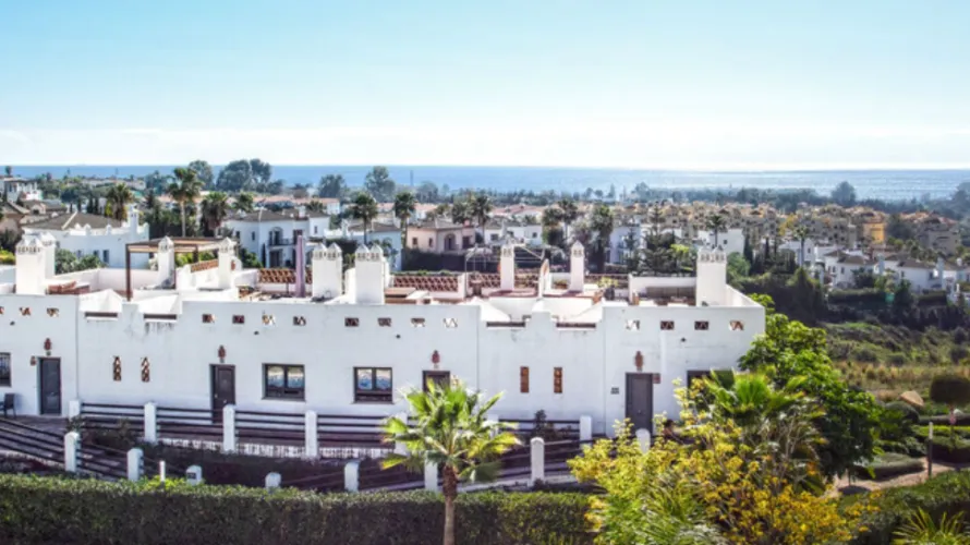 Дуплекс с 2 спальнями в  Эстепона, Испания №695 № 3