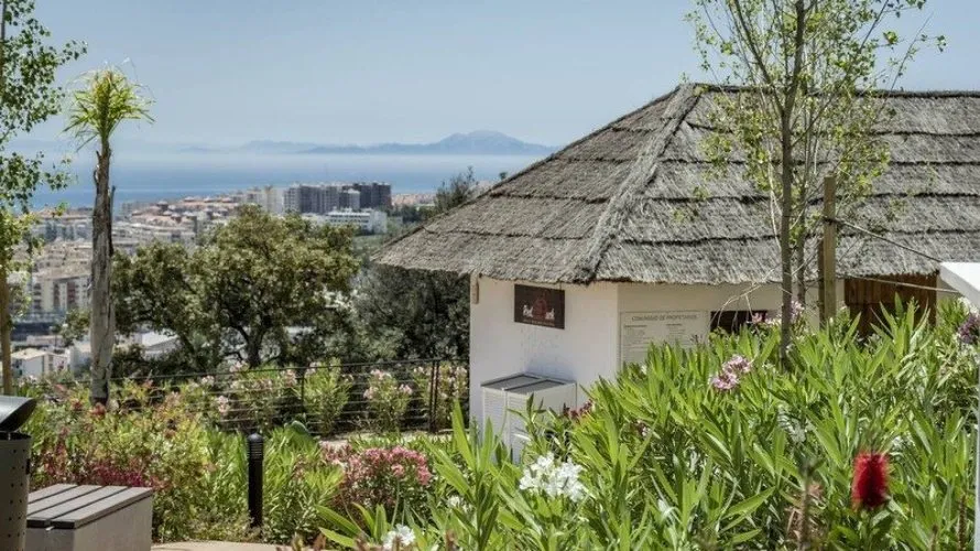 Квартира с 3 спальнями в  Эстепона, Испания №710 № 25