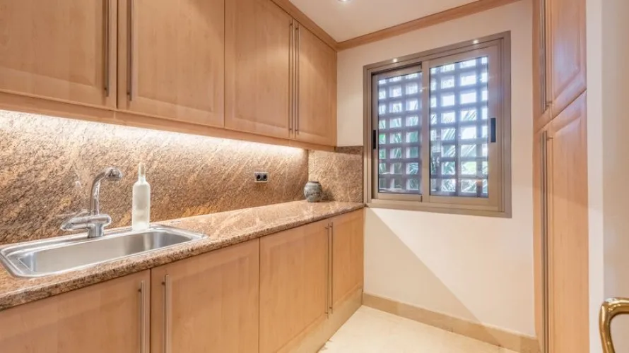 Дуплекс с 3 спальнями в  Эстепона, Испания №244 № 6