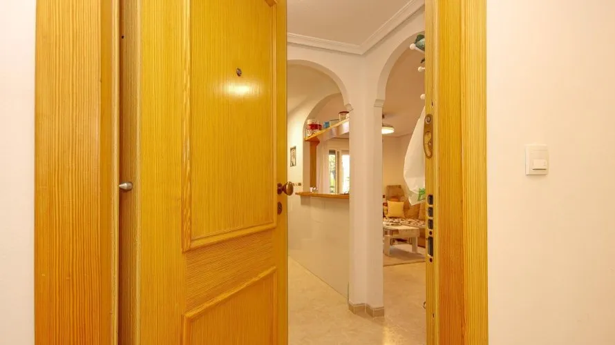 Квартира с 1 спальней в  Аликанте, Испания №1718 № 24