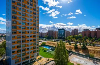 Квартира с 1 спальней в Мадрид, Испания №1113