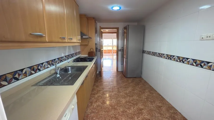 Квартира с 3 спальнями в Аликанте, Испания №1086 № 17