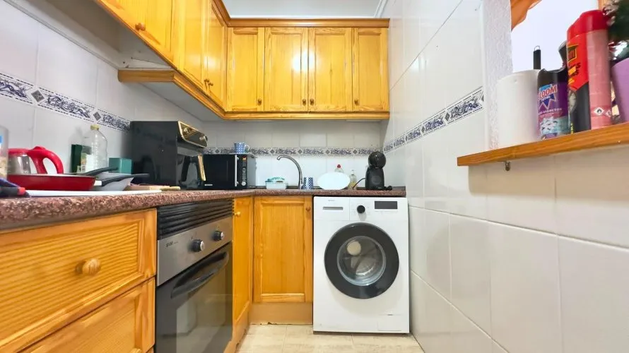 Квартира с 1 спальней в Торревьеха, Испания №2340 № 15