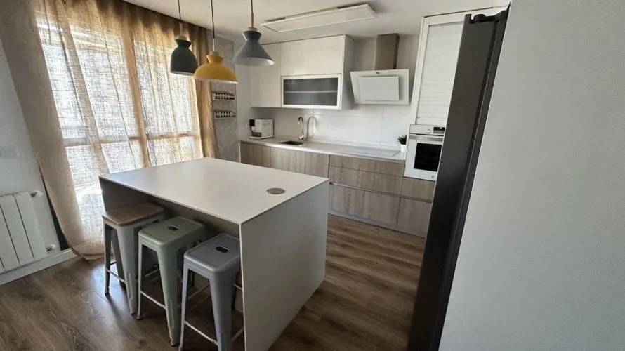 Квартира с 3 спальнями в Аликанте, Испания №2153 № 1