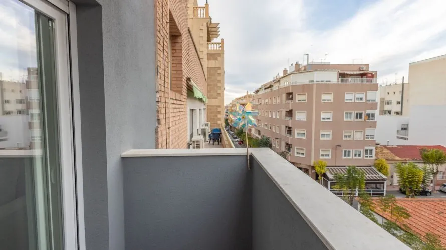 Квартира 80м² в Торревьеха, Испания №2110 № 5