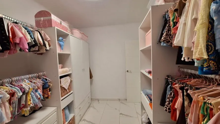 Квартира с 2 спальнями в Аликанте, Испания №2630 № 1