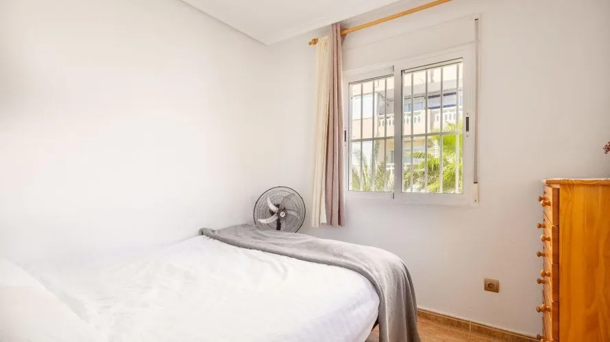 Квартира 57м² в Ла Мата, Испания №2594 № 15