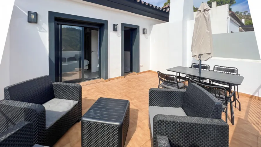 2 bedrooms apartment for sale , Benahavis, Spain No. 493 № 8