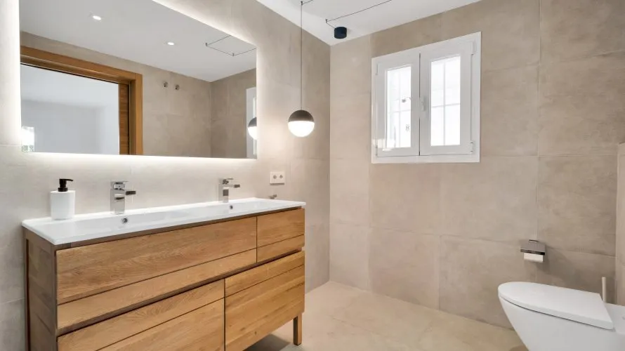 3 bedrooms apartment for sale , Nueva Andalucia, Spain No. 249 № 11