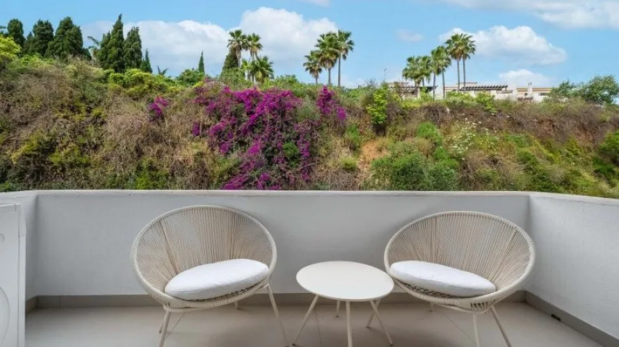 3 bedrooms apartment for sale , Nueva Andalucia, Spain No. 795 № 17