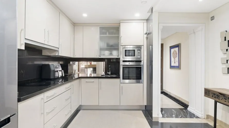 3 bedrooms duplex for sale , Estepona, Spain No. 644 № 14