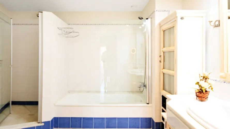 2 bedrooms apartment for sale , Cortes (San Pedro De Alcantara), Spain No. 789 № 16