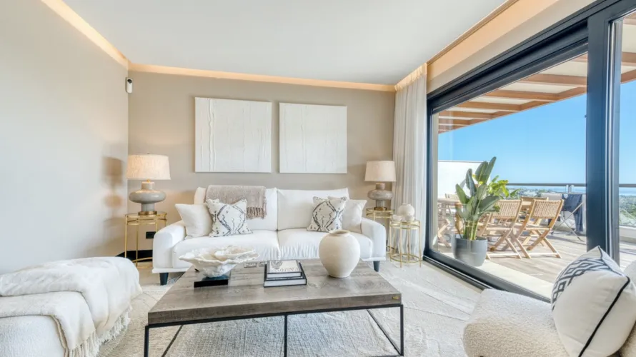 2 bedrooms apartment for sale , Marbella, Spain No. 582 № 2