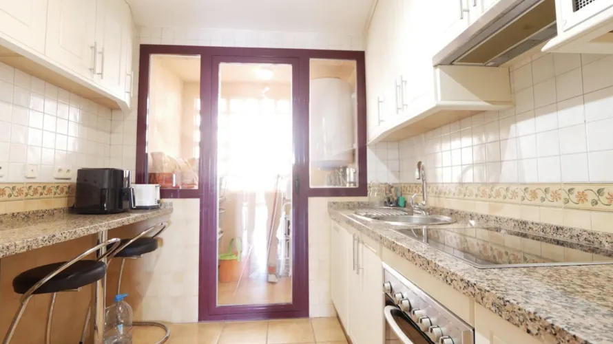 2 bedrooms apartment for sale , Mijas Costa, Spain No. 629 № 1