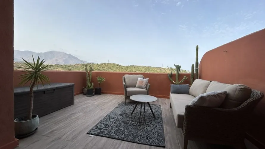 3 bedrooms duplex for sale , Estepona, Spain No. 500 № 23