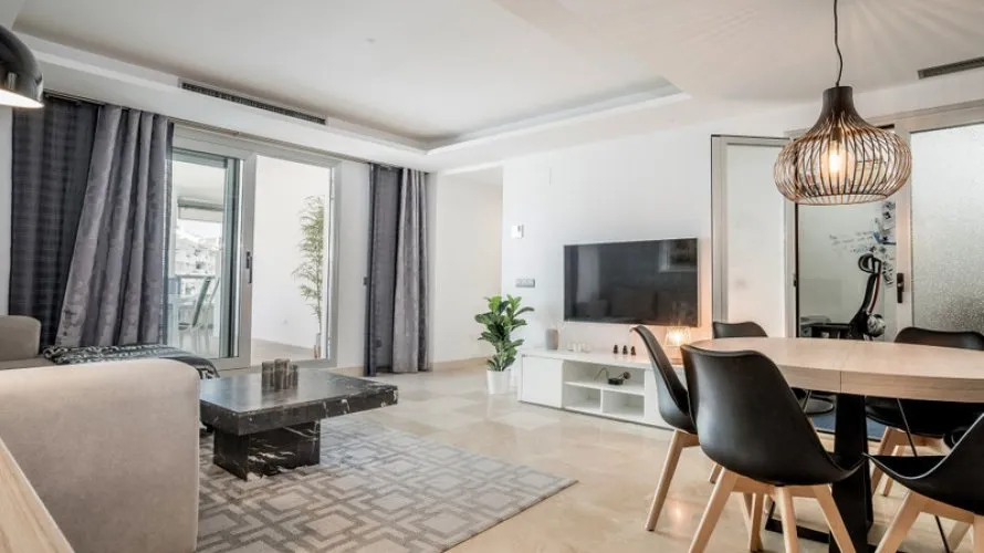 3 bedrooms penthouse for sale , Nueva Andalucia, Spain No. 322 № 10