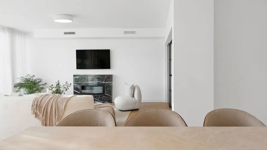 4 bedrooms apartment for sale , Marbella, Spain No. 344 № 2