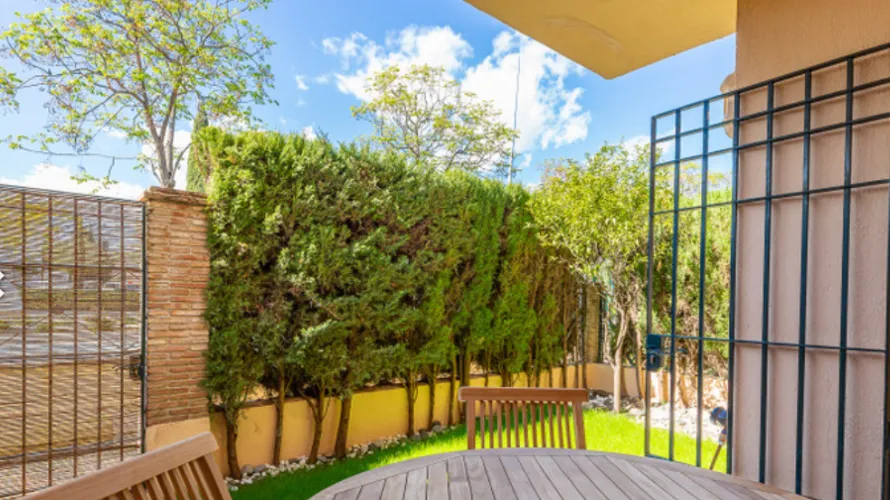 2 bedrooms apartment for sale , Cortes (San Pedro De Alcantara), Spain No. 606 № 12