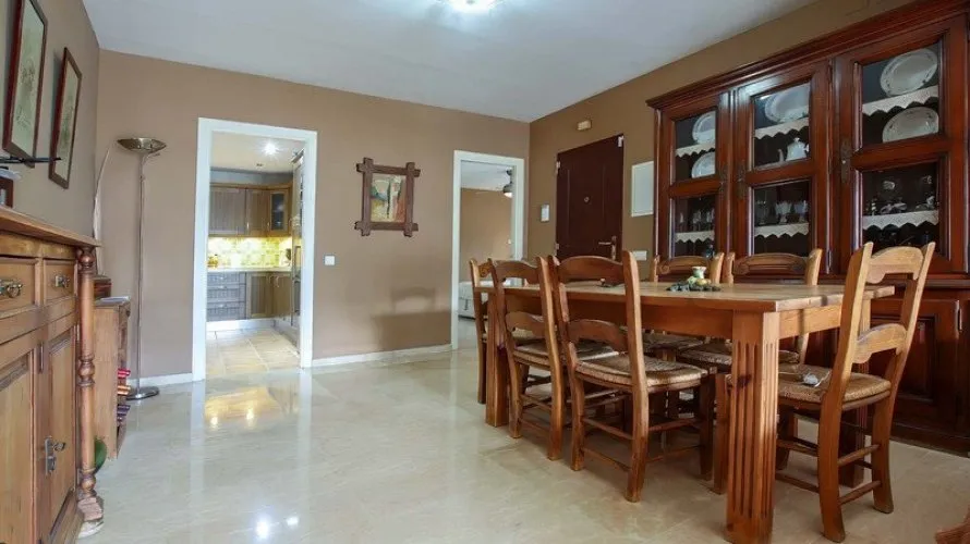 3 bedrooms apartment for sale , Nueva Andalucia, Spain No. 323 № 17