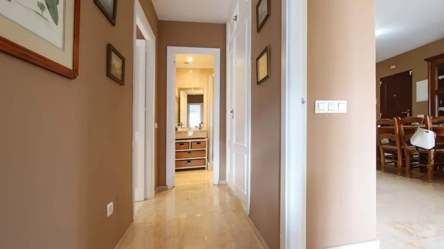 3 bedrooms apartment for sale , Nueva Andalucia, Spain No. 323 № 15