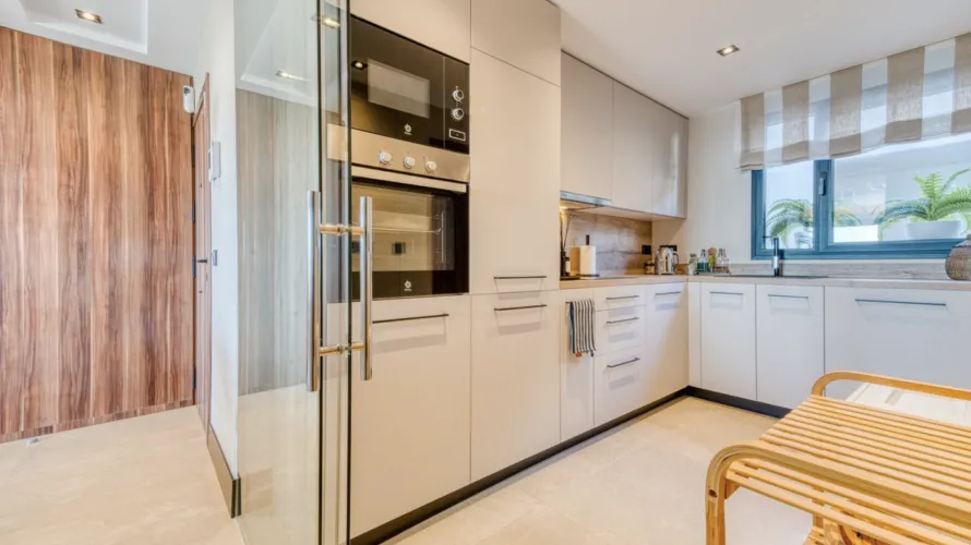 2 bedrooms apartment for sale , Marbella, Spain No. 582 № 14