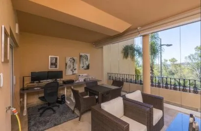 3 bedrooms apartment for sale , Estepona, Spain No. 650