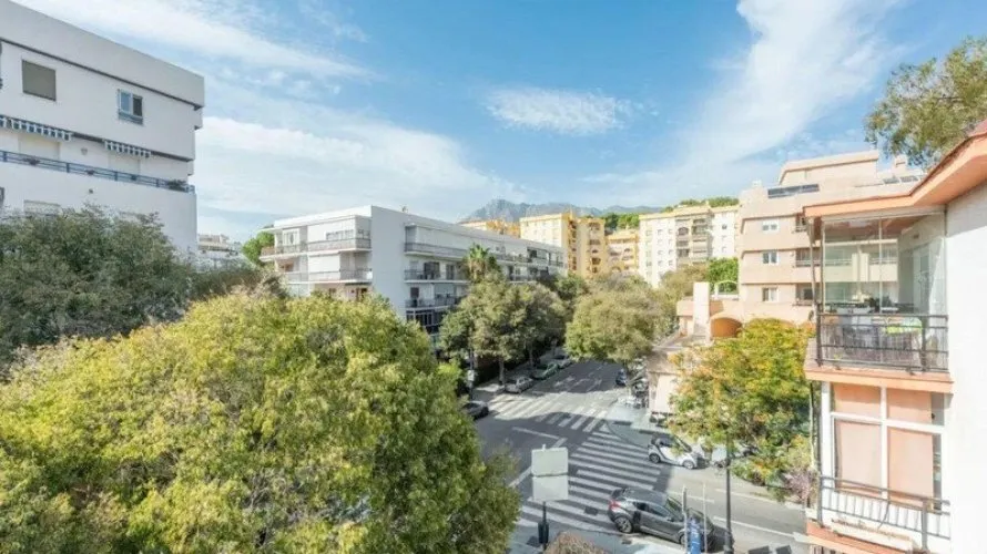 2 bedrooms apartment for sale , Marbella, Spain No. 596 № 4