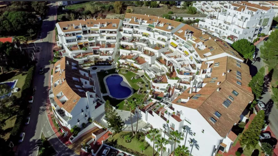 3 bedrooms duplex for sale , Nueva Andalucia, Spain No. 730 № 4