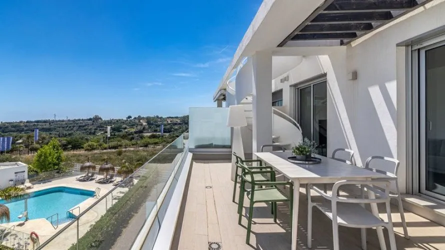 2 bedrooms penthouse for sale , Estepona, Spain No. 426