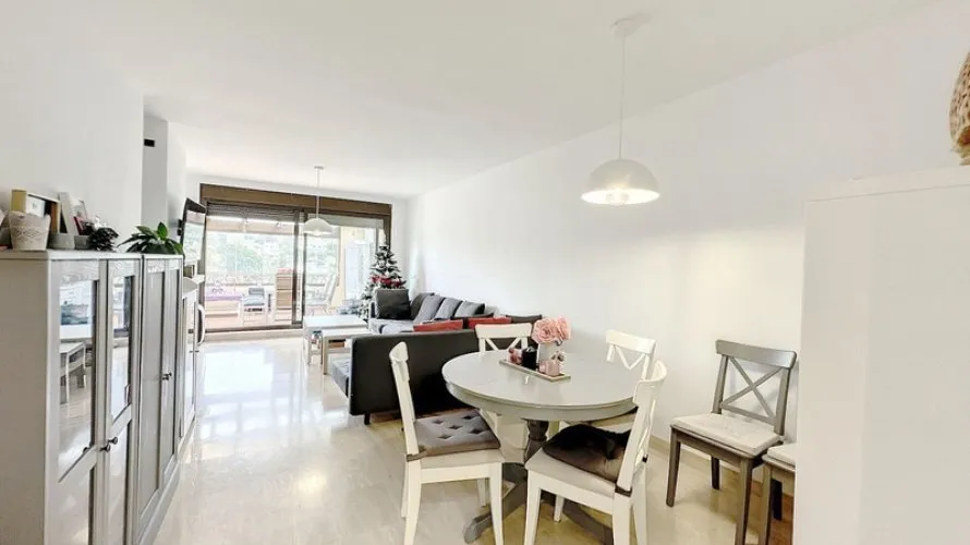 3 bedrooms duplex for sale , Estepona, Spain No. 497 № 11