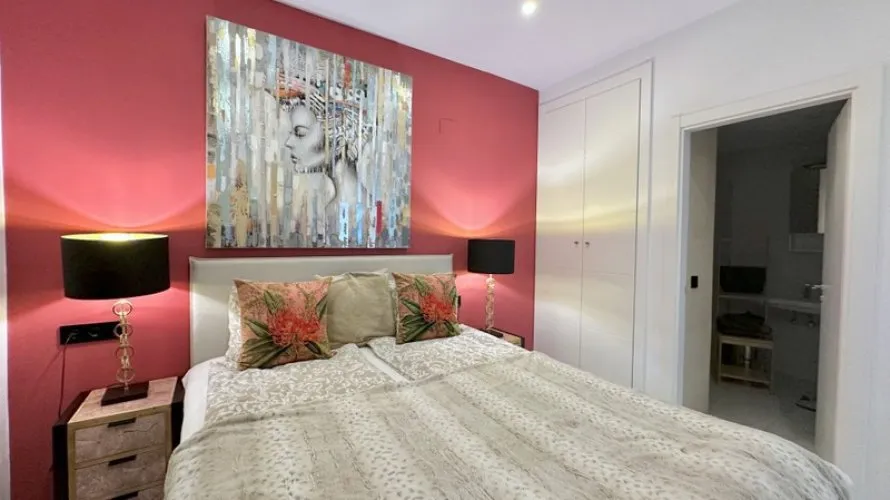 3 bedrooms apartment for sale , Estepona, Spain No. 710 № 15