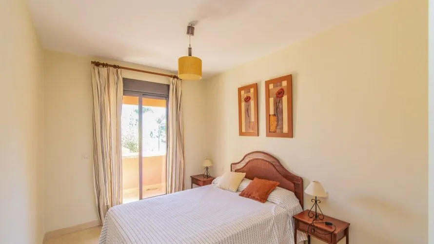 3 bedrooms apartment for sale , Estepona, Spain No. 664 № 9