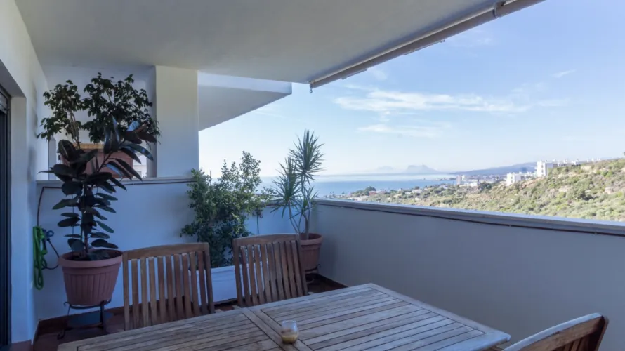 2 bedrooms apartment for sale , Manilva, Spain No. 467 № 13