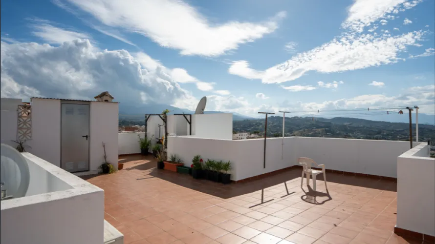 2 bedrooms apartment for sale , Malaga, Spain No. 759 № 2