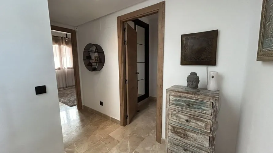 3 bedrooms duplex for sale , Estepona, Spain No. 500 № 18