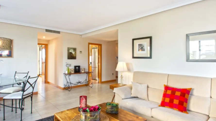 2 bedrooms apartment for sale , Estepona, Spain No. 694 № 22